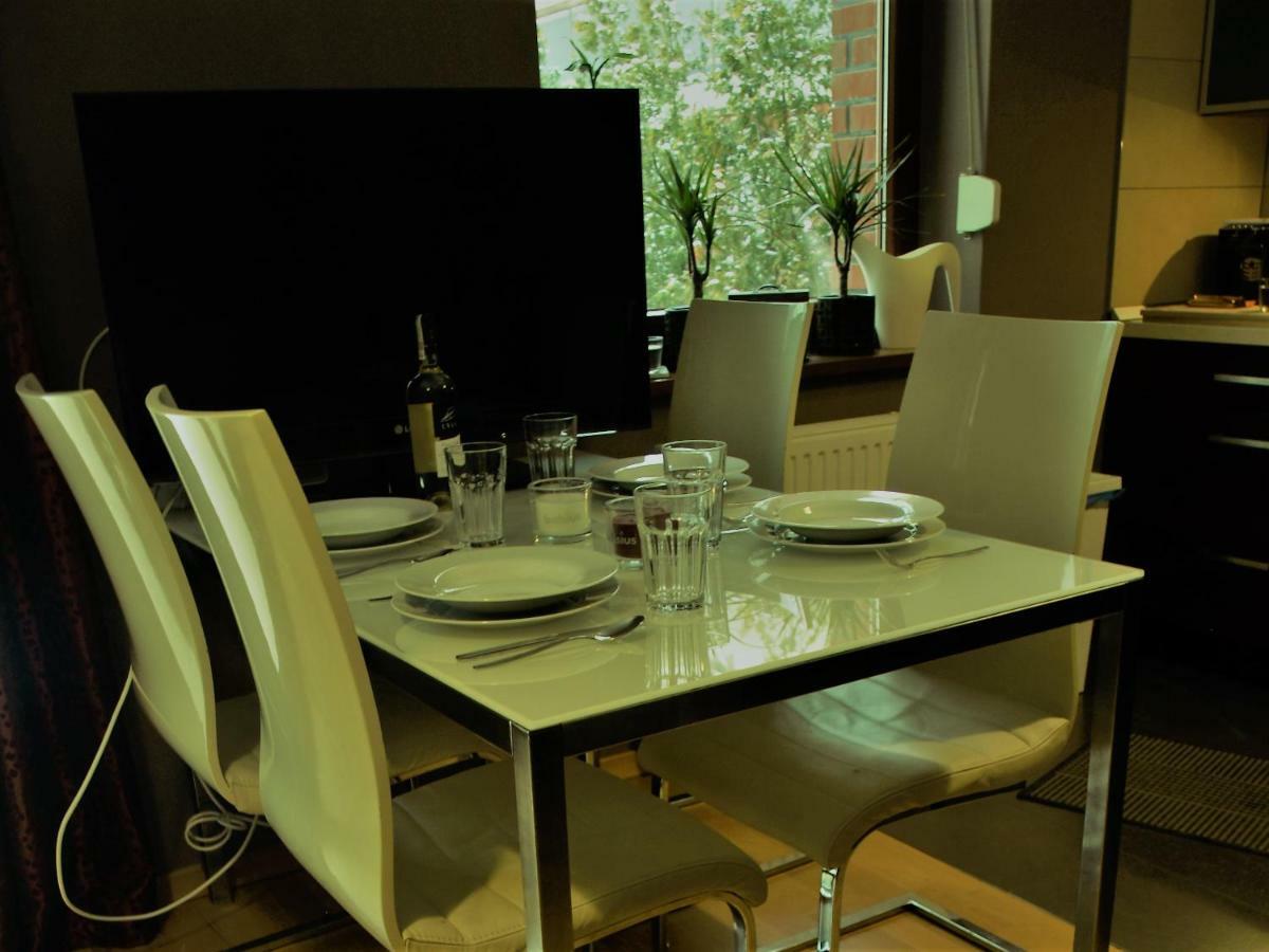 Apartament Przy Parku Wrocław Kültér fotó